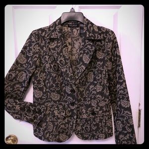 Cropped Liz Claiborne Fitted Blazer
